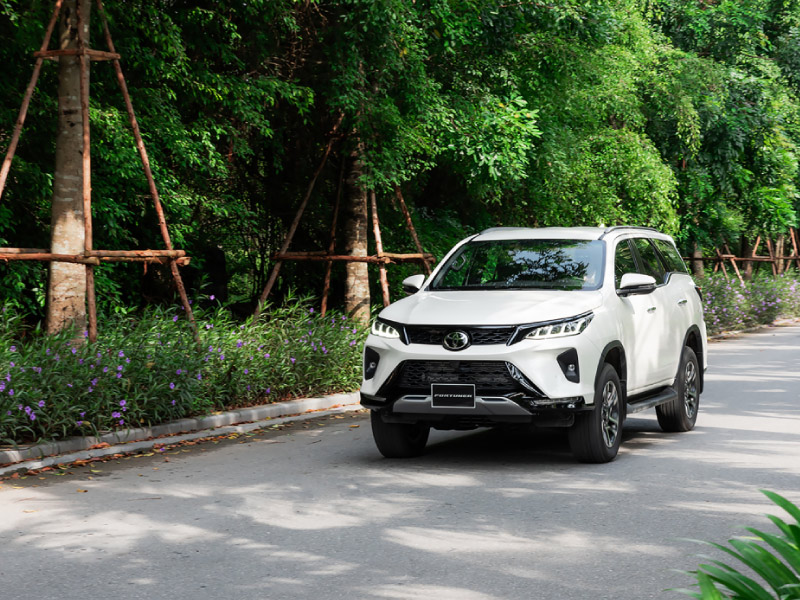 fortuner-05